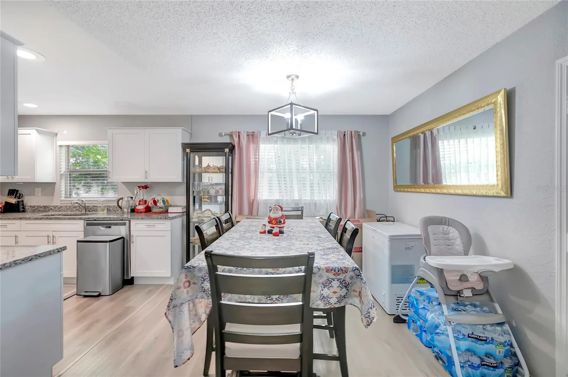 6410 N 44th Street Tampa FL 33610