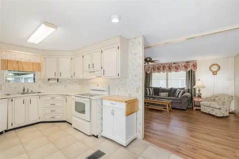 72 Cottagewood Drive Safety Harbor FL 34695