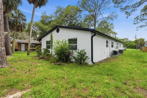 7133 Pinewood Drive New Port Richey FL 34652