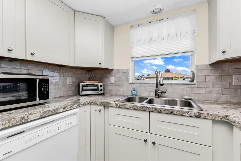 1625 Loralin Drive Englewood FL 34223