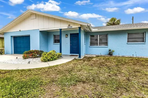 1625 Loralin Drive Englewood FL 34223