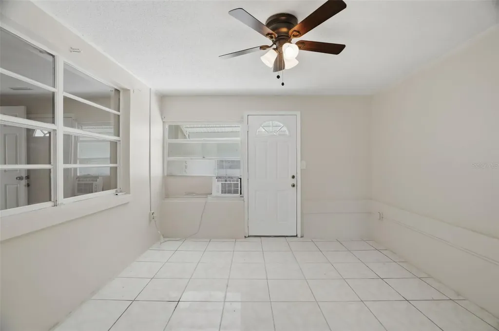 6430 Baldwyn Avenue New Port Richey FL 34653