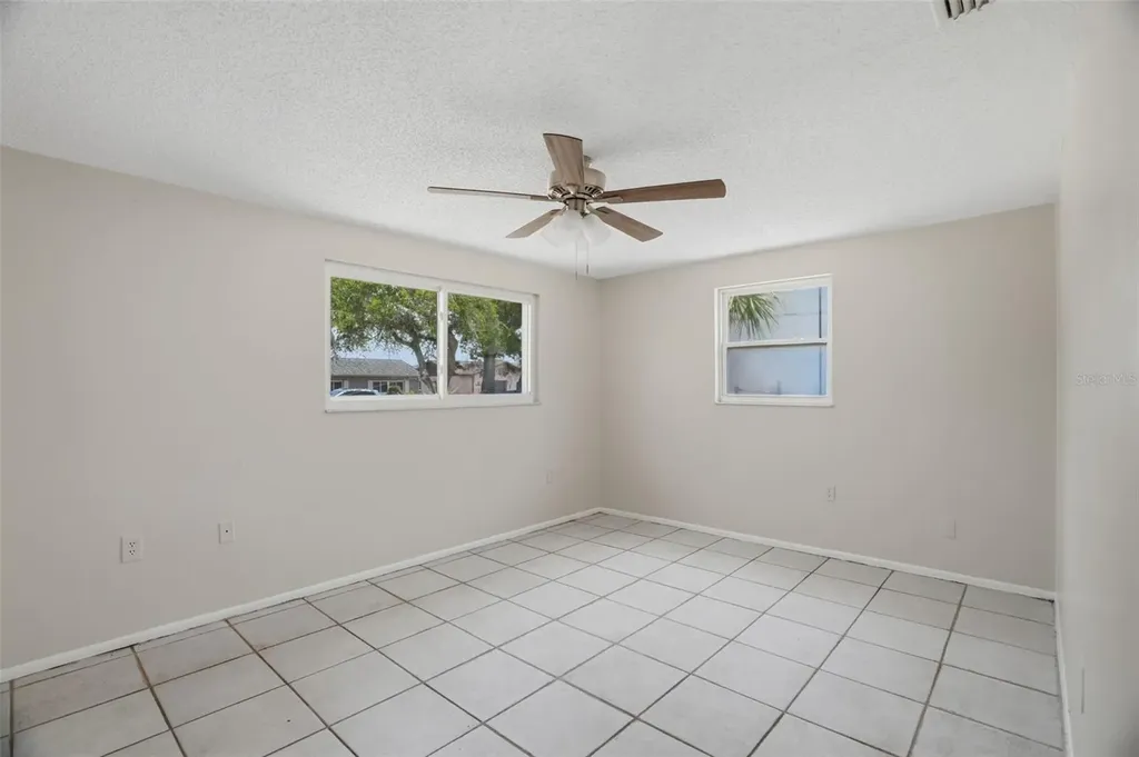 6430 Baldwyn Avenue New Port Richey FL 34653