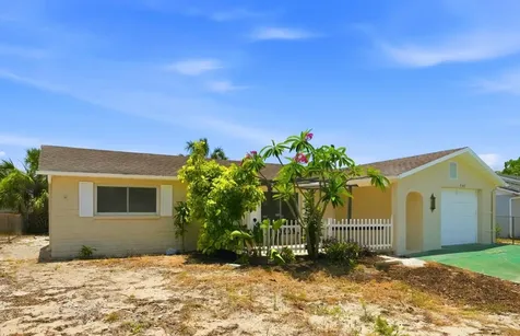 6430 Baldwyn Avenue New Port Richey FL 34653