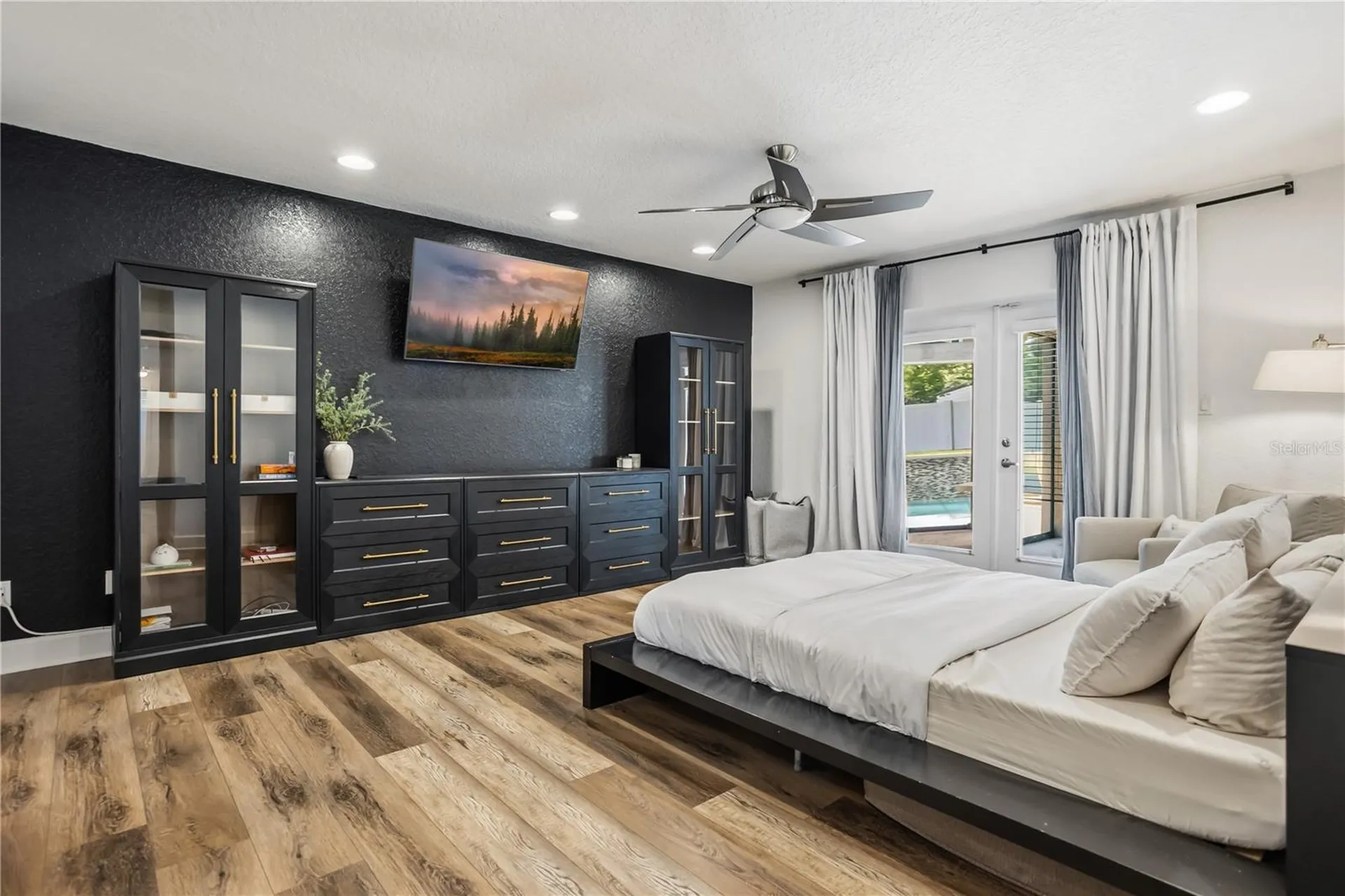 404 Barclay Avenue Altamonte Springs FL 32701