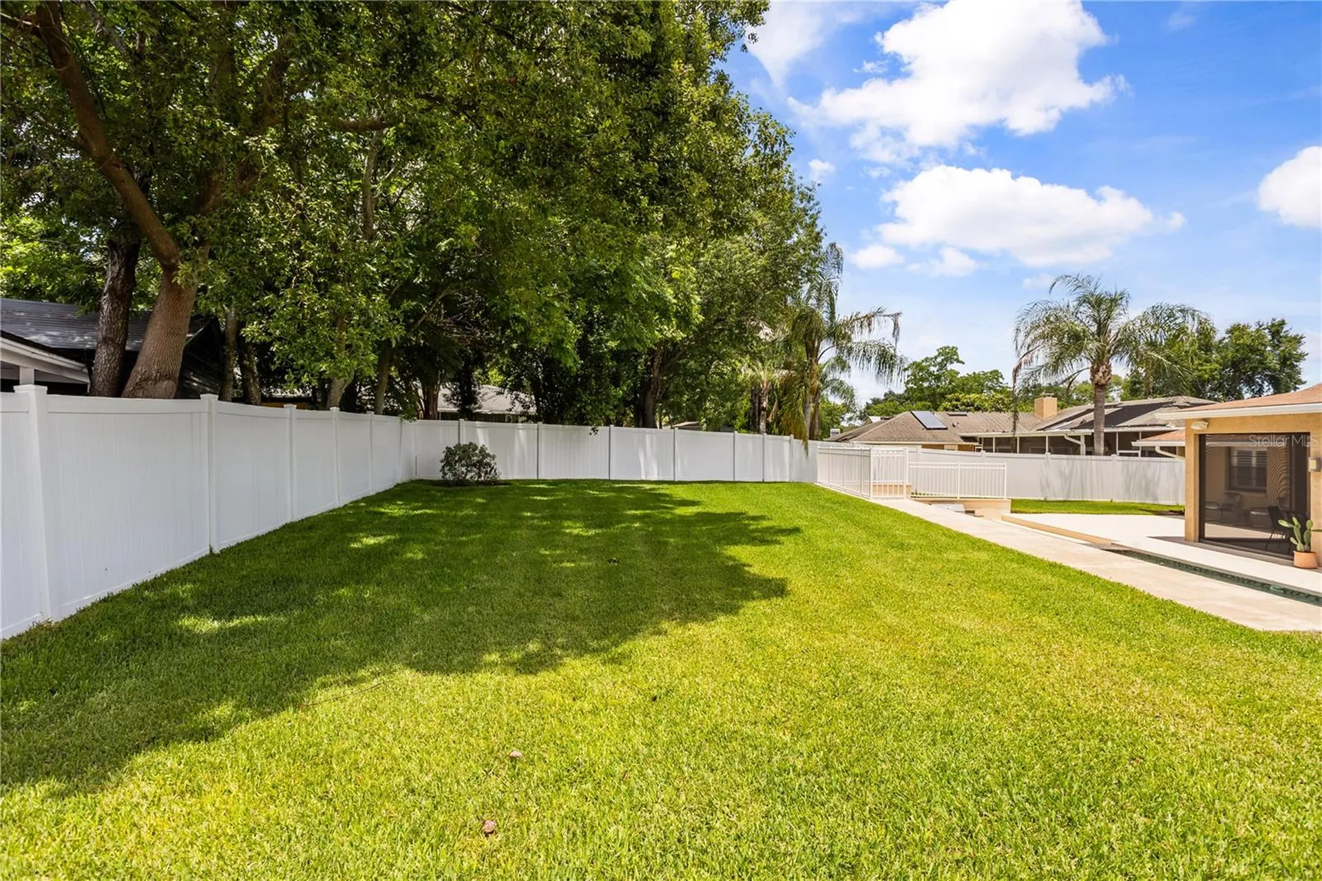 404 Barclay Avenue Altamonte Springs FL 32701