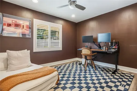 404 Barclay Avenue Altamonte Springs FL 32701