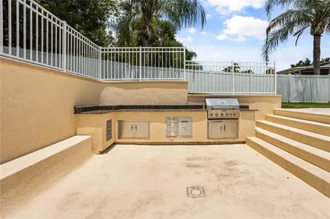 404 Barclay Avenue Altamonte Springs FL 32701