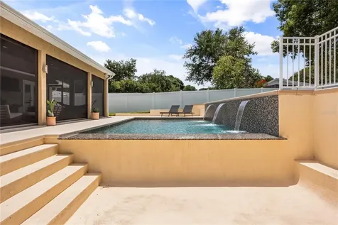 404 Barclay Avenue Altamonte Springs FL 32701