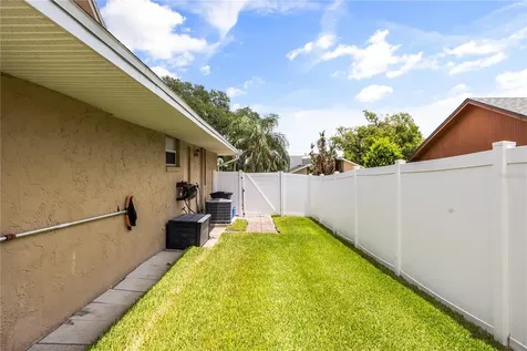 404 Barclay Avenue Altamonte Springs FL 32701