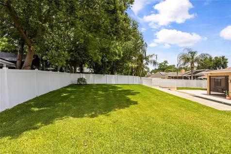 404 Barclay Avenue Altamonte Springs FL 32701