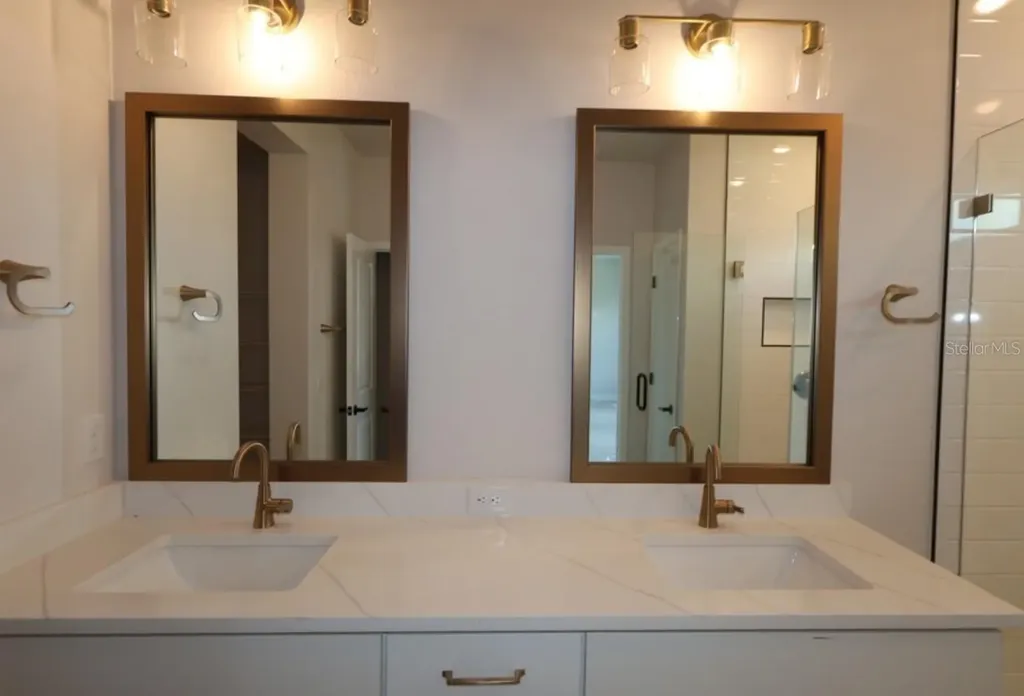 7300 Donnybrook Lane Sarasota FL 34240