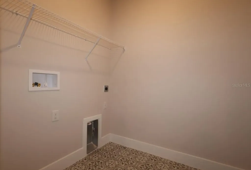 7300 Donnybrook Lane Sarasota FL 34240