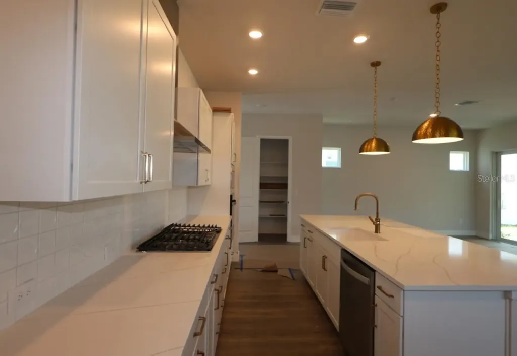 7300 Donnybrook Lane Sarasota FL 34240