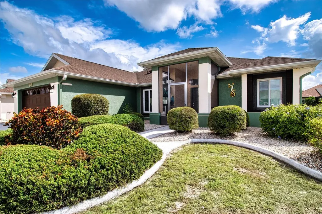 2039 Prestancia Lane Sun City Center FL 33573
