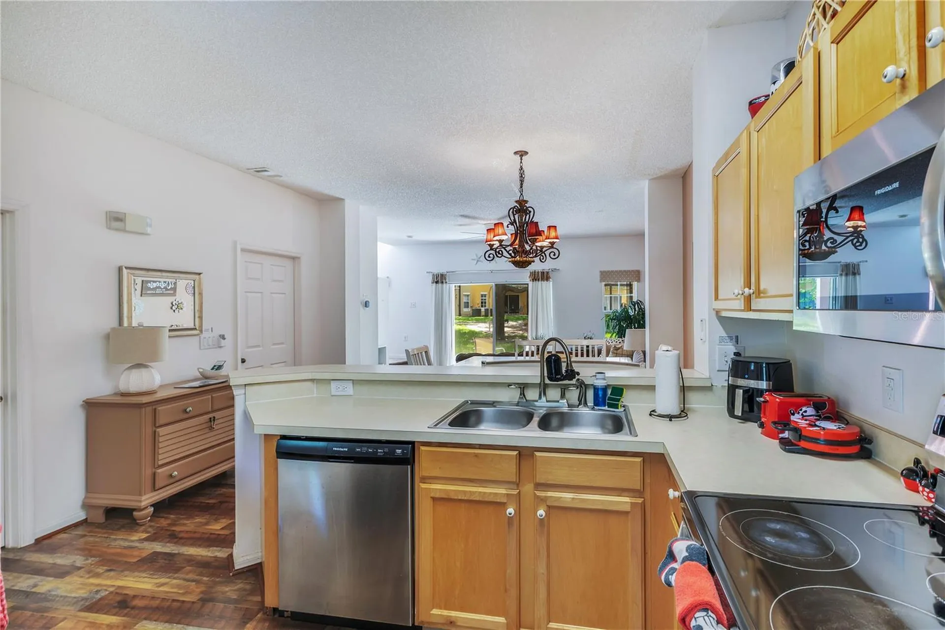 8456 Crystal Cove Loop Kissimmee FL 34747