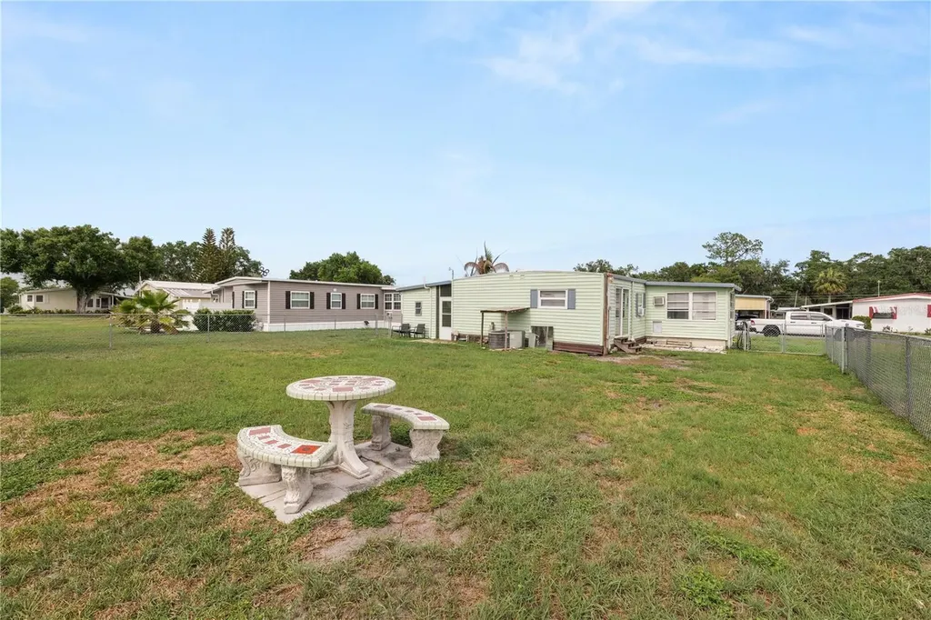 1610 Reynolds Road Lakeland FL 33801