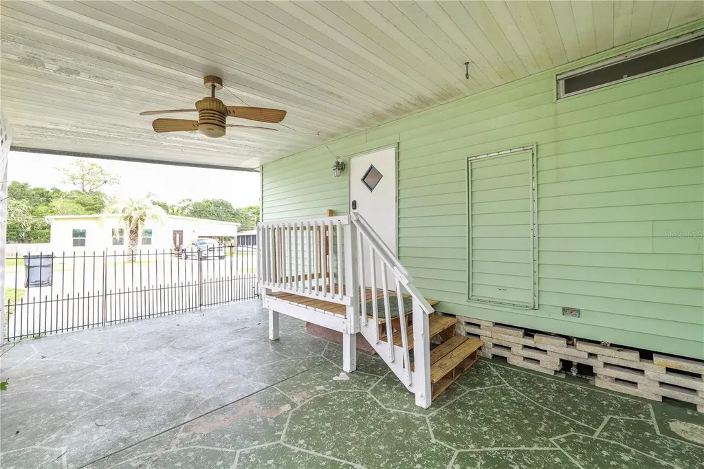 1610 Reynolds Road Lakeland FL 33801