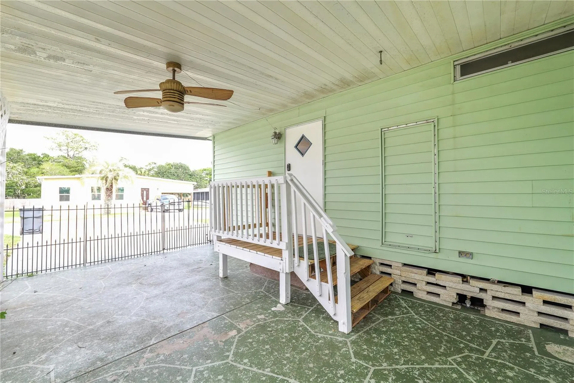 1610 Reynolds Road Lakeland FL 33801
