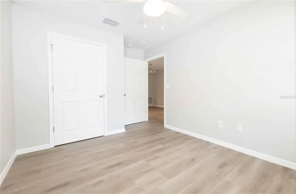 306 E Georgia Avenue Bushnell FL 33513