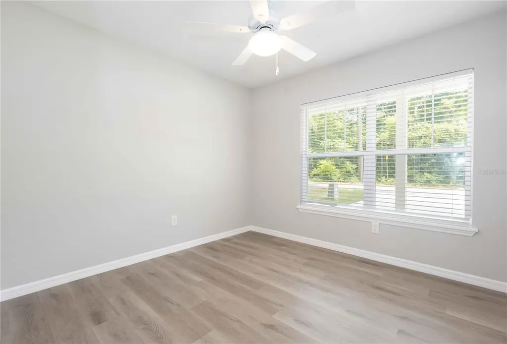 306 E Georgia Avenue Bushnell FL 33513