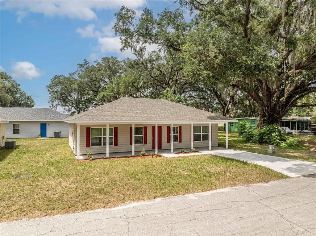 306 E Georgia Avenue Bushnell FL 33513