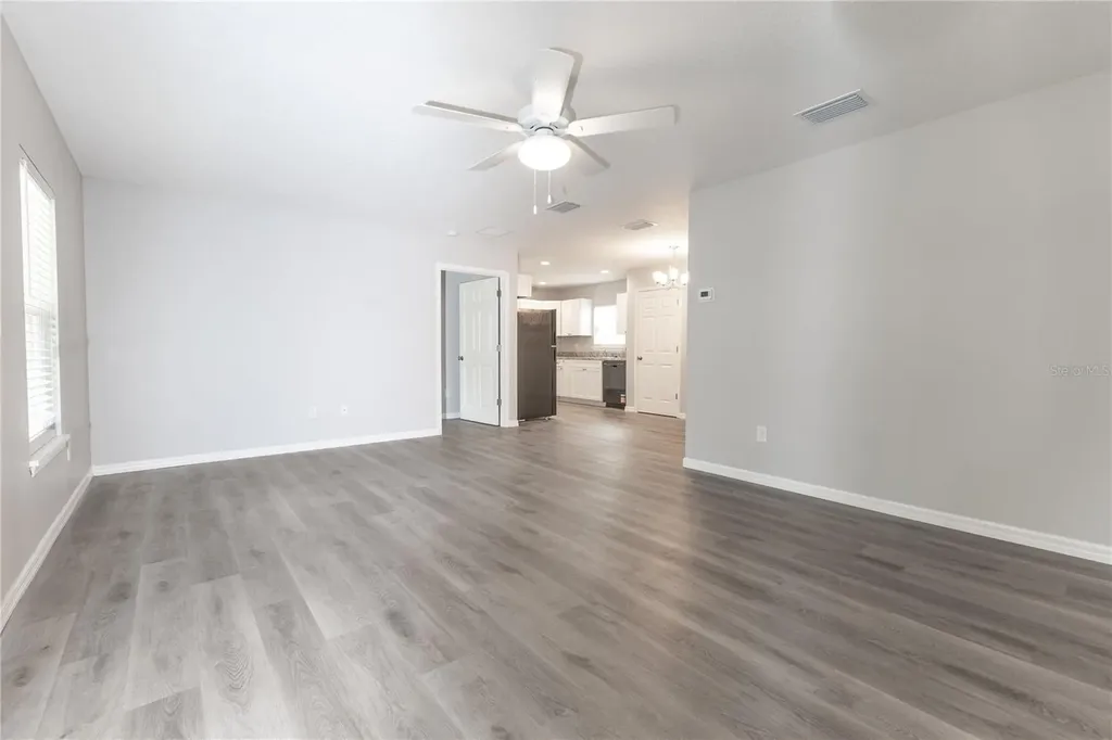 306 E Georgia Avenue Bushnell FL 33513