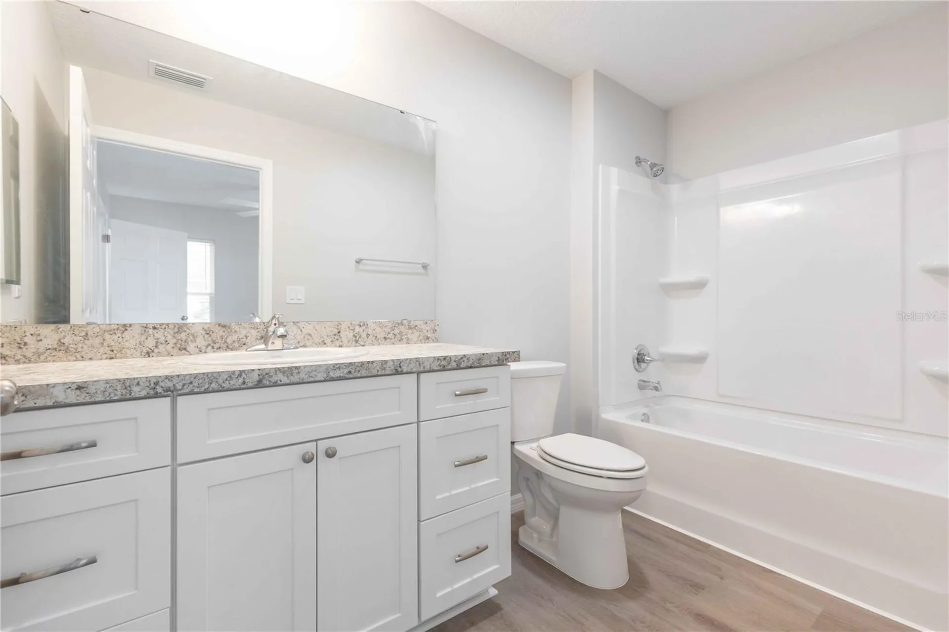 306 E Georgia Avenue Bushnell FL 33513