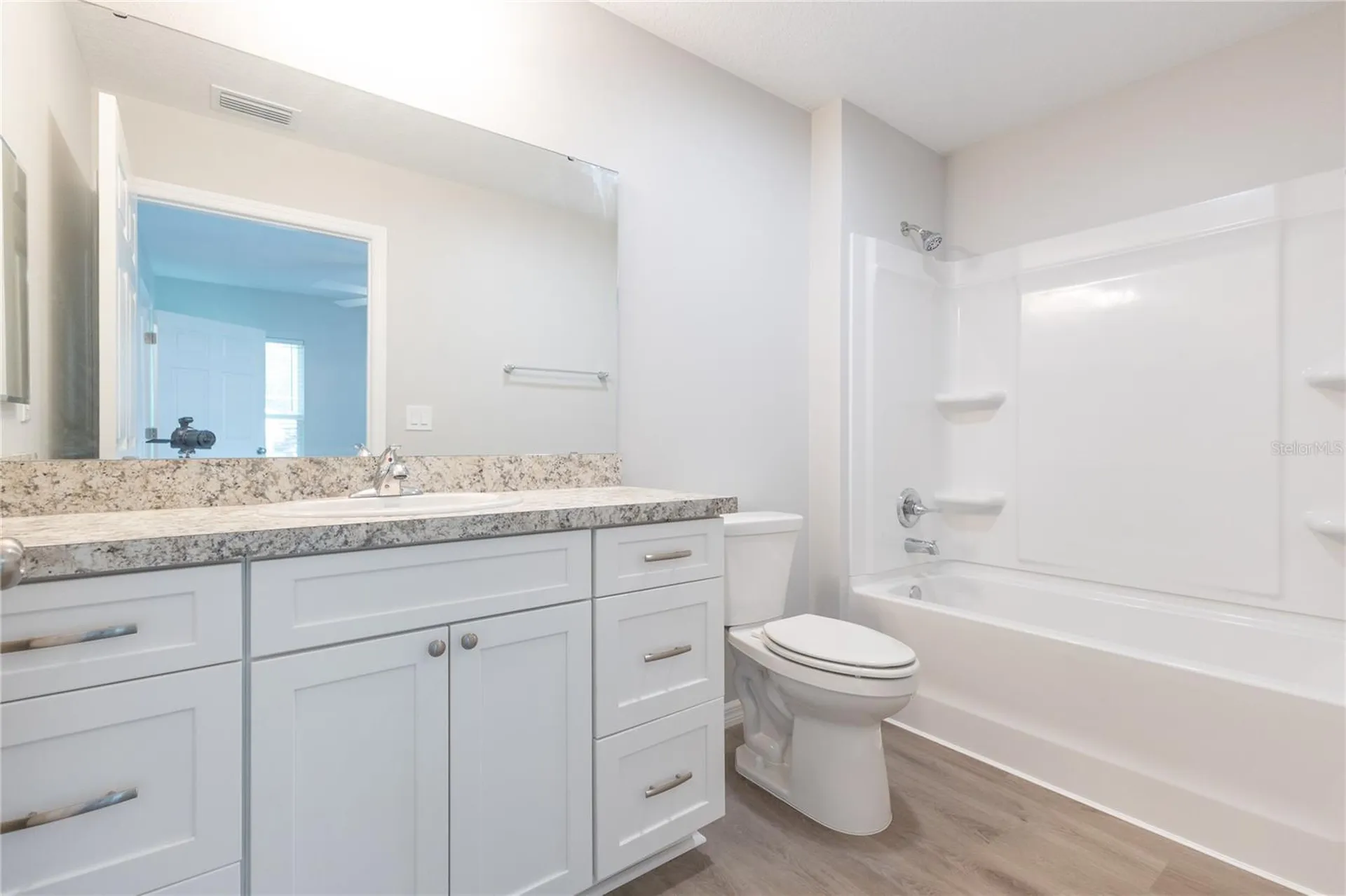 306 E Georgia Avenue Bushnell FL 33513