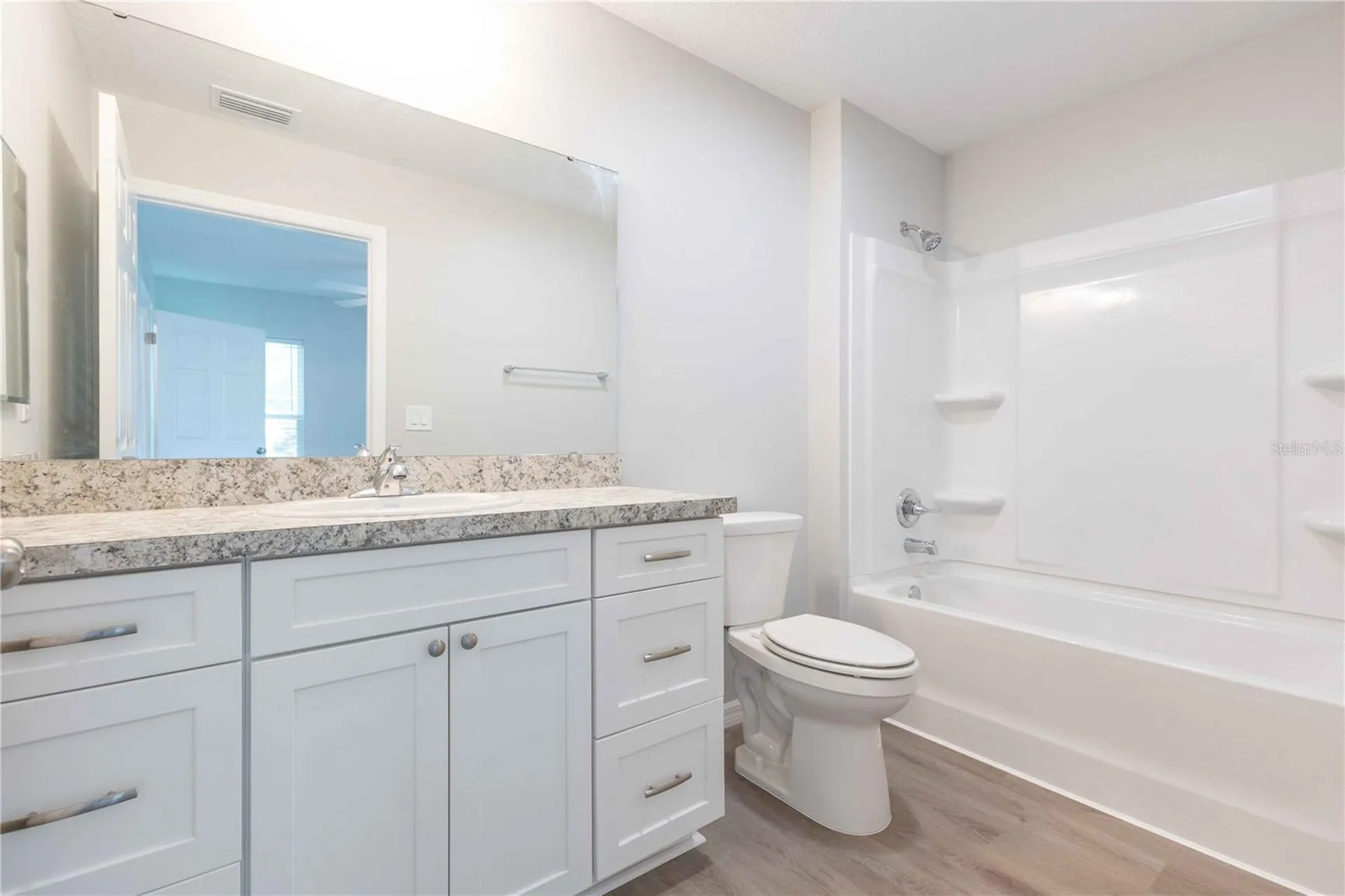 306 E Georgia Avenue Bushnell FL 33513