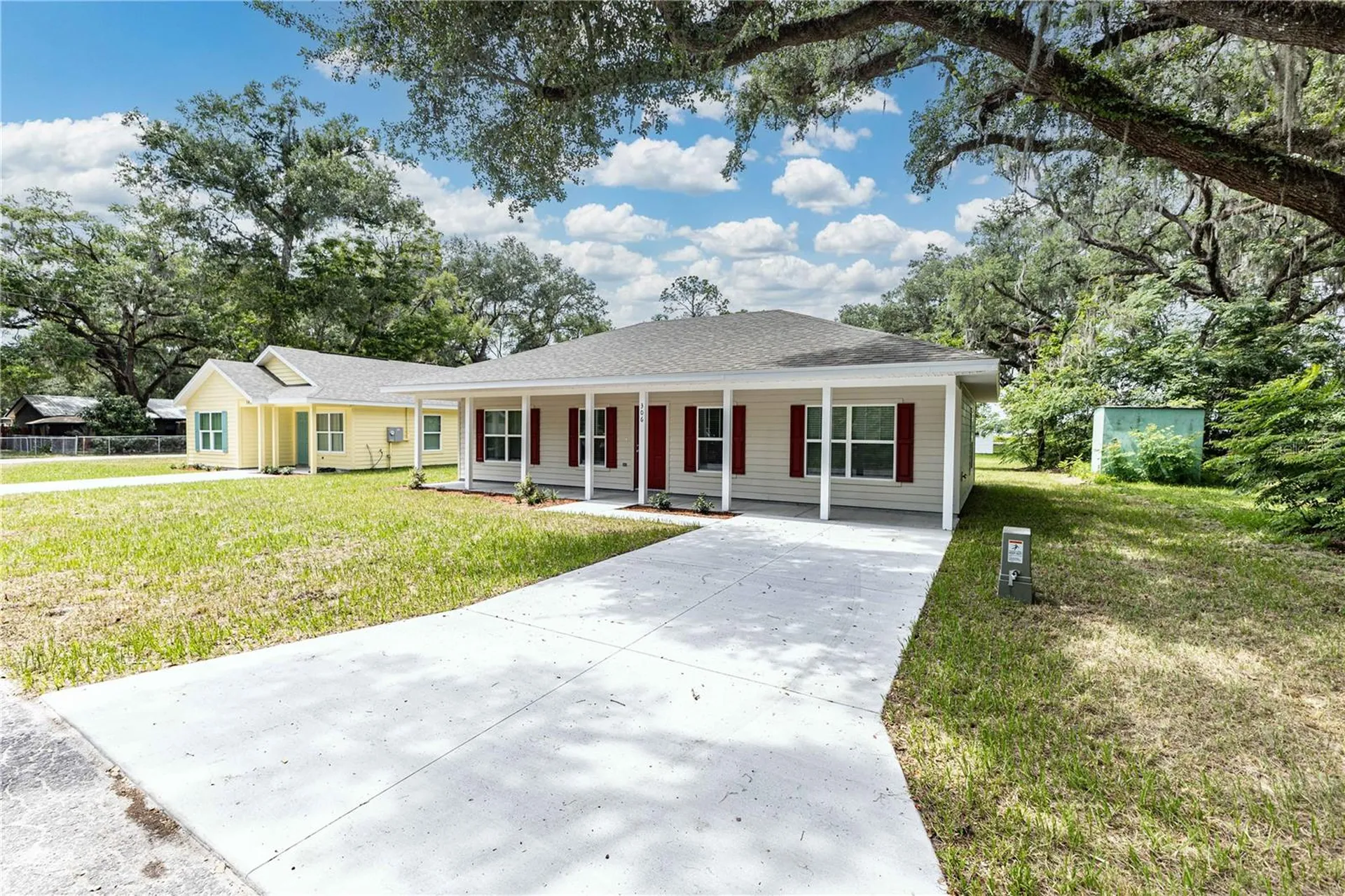 306 E Georgia Avenue Bushnell FL 33513