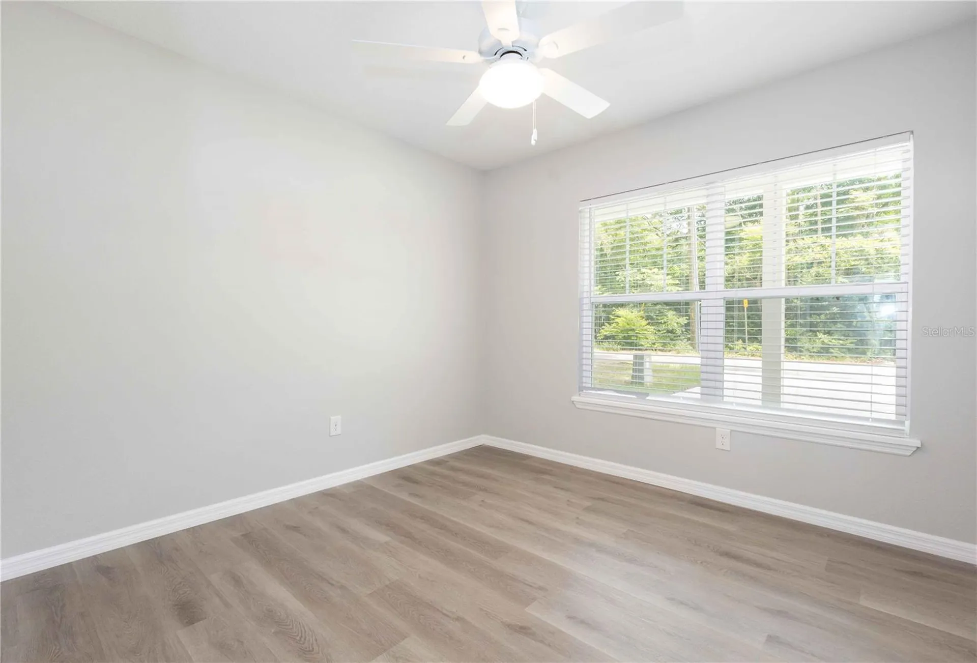 306 E Georgia Avenue Bushnell FL 33513