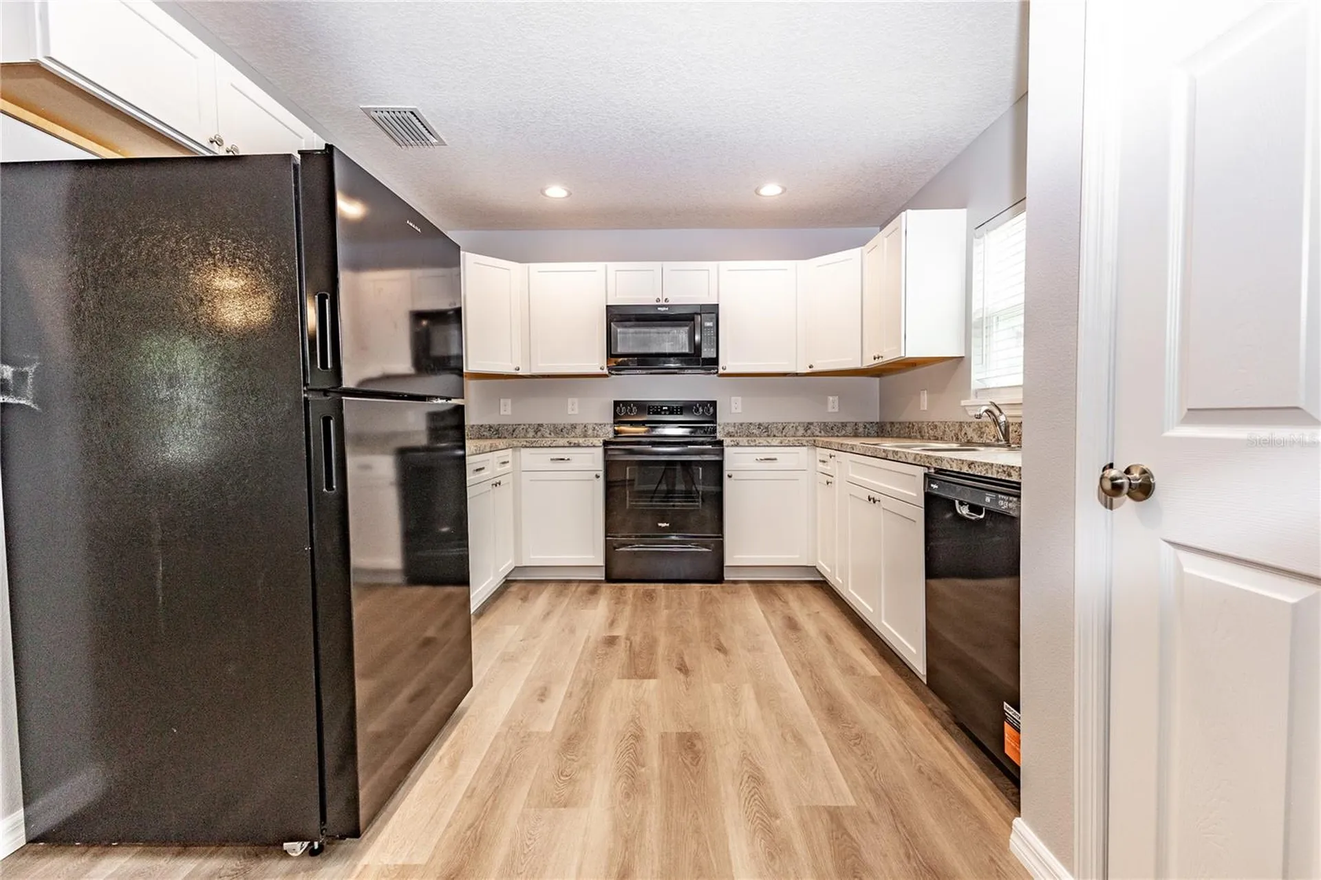 306 E Georgia Avenue Bushnell FL 33513