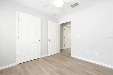 306 E Georgia Avenue Bushnell FL 33513