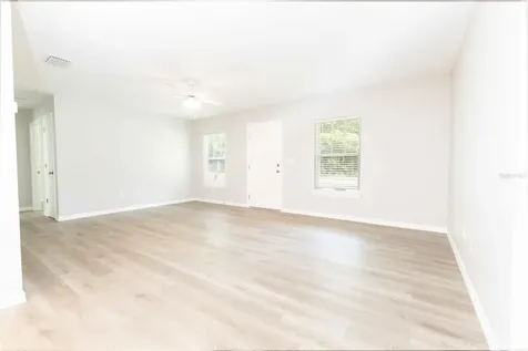 306 E Georgia Avenue Bushnell FL 33513