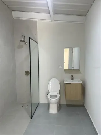 Colinas Metropolitanas Calle Torrecillas Guaynabo PR 00969