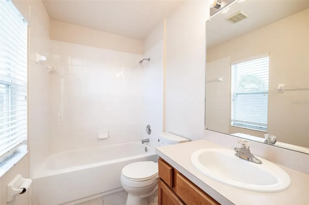 11328 Misty Isle Lane Riverview FL 33579