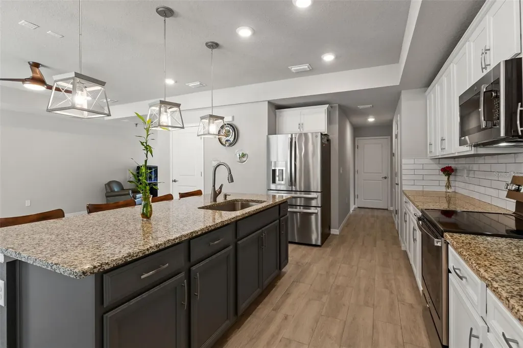 12182 Pioneer Avenue Weeki Wachee FL 34614