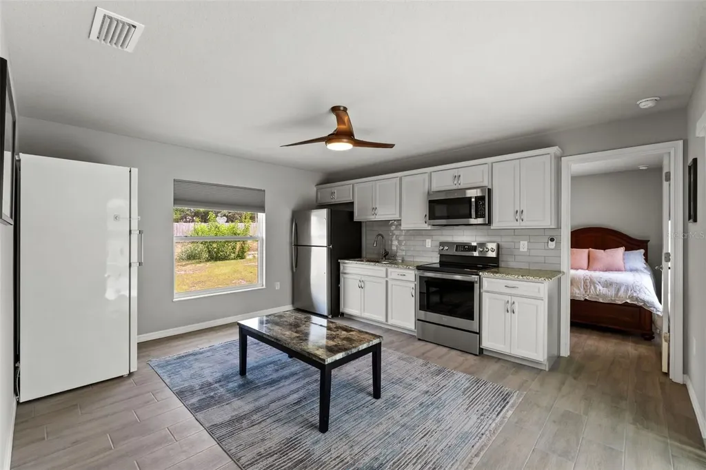 12182 Pioneer Avenue Weeki Wachee FL 34614