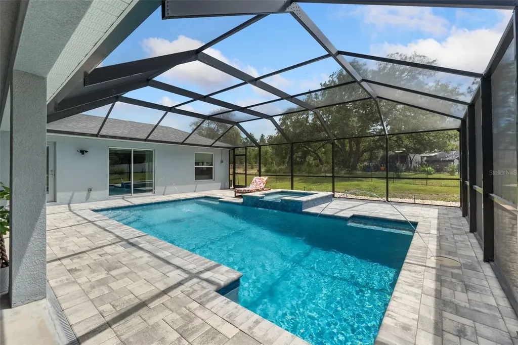 12182 Pioneer Avenue Weeki Wachee FL 34614