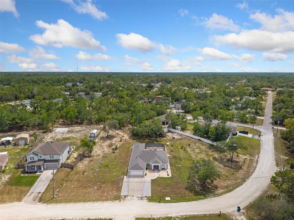 12182 Pioneer Avenue Weeki Wachee FL 34614