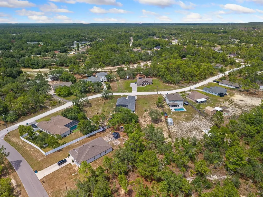 12182 Pioneer Avenue Weeki Wachee FL 34614