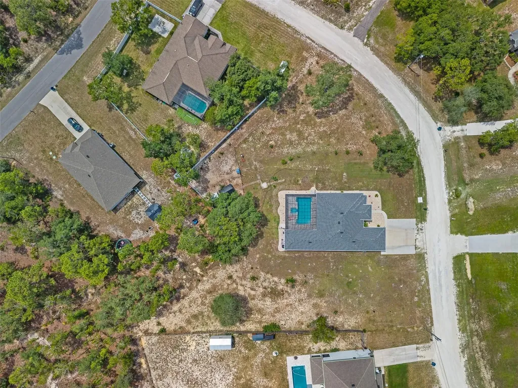 12182 Pioneer Avenue Weeki Wachee FL 34614