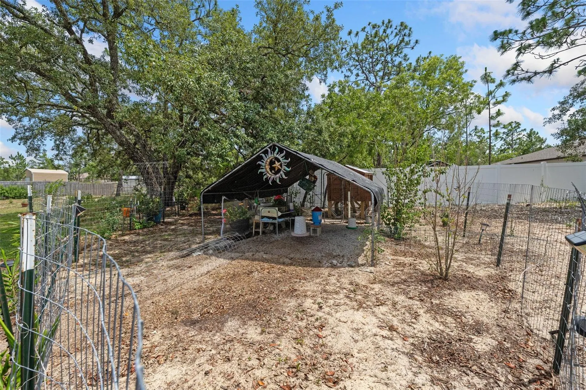 12182 Pioneer Avenue Weeki Wachee FL 34614