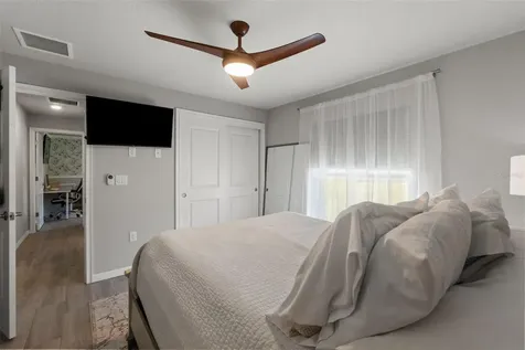 12182 Pioneer Avenue Weeki Wachee FL 34614