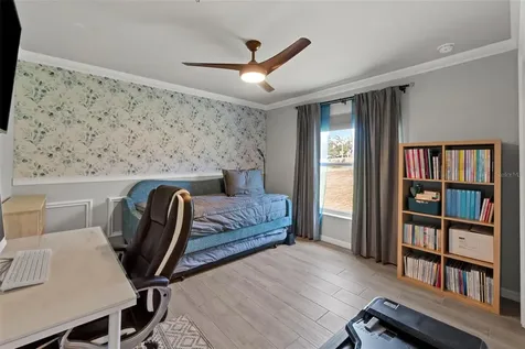 12182 Pioneer Avenue Weeki Wachee FL 34614