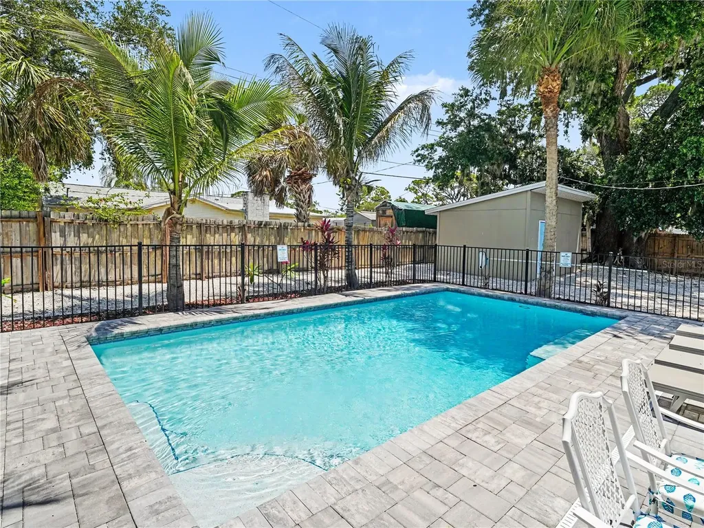 2547 Bahia Vista Street Sarasota FL 34239