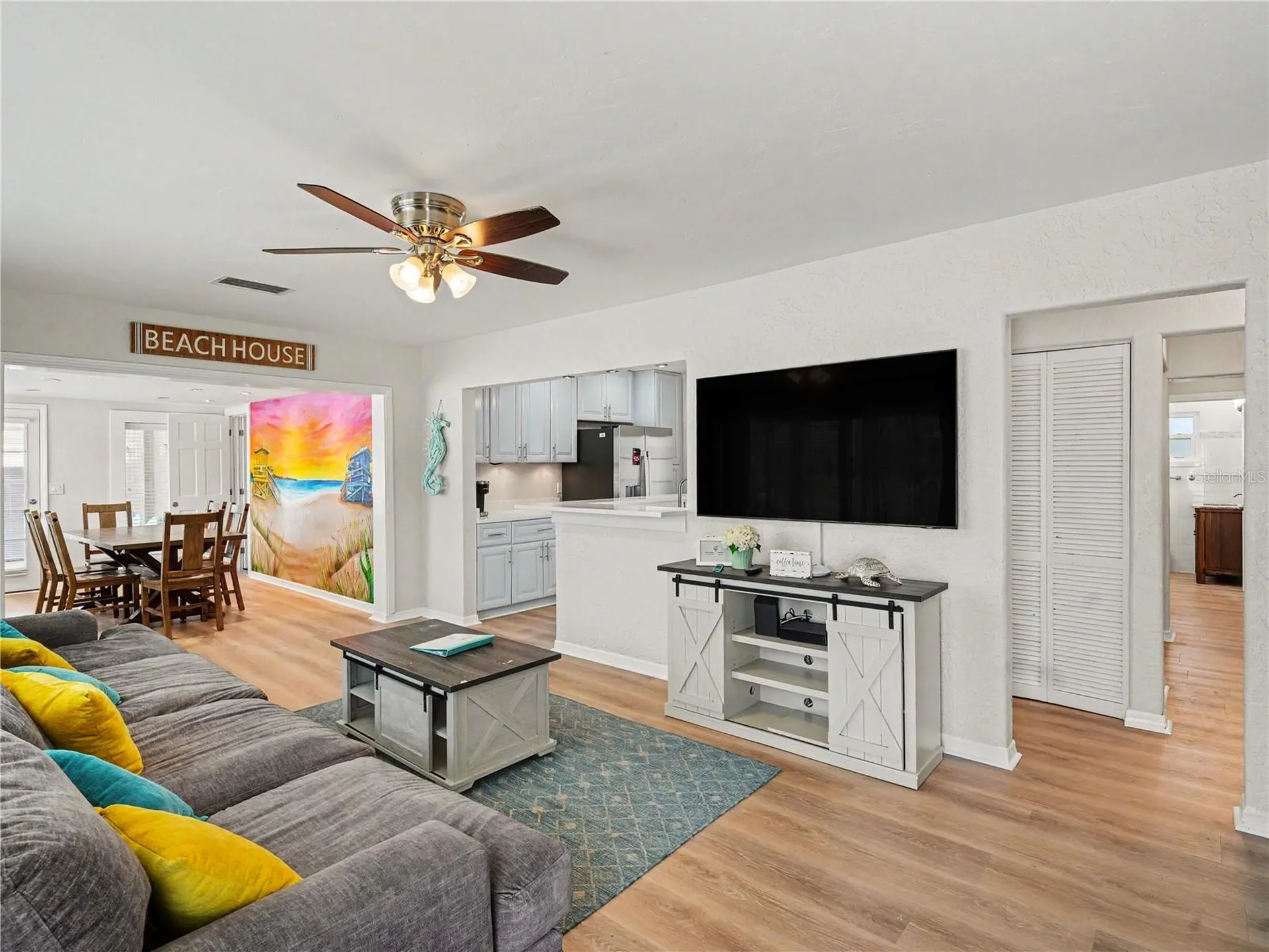 2547 Bahia Vista Street Sarasota FL 34239