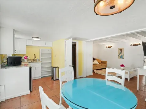 2547 Bahia Vista Street Sarasota FL 34239