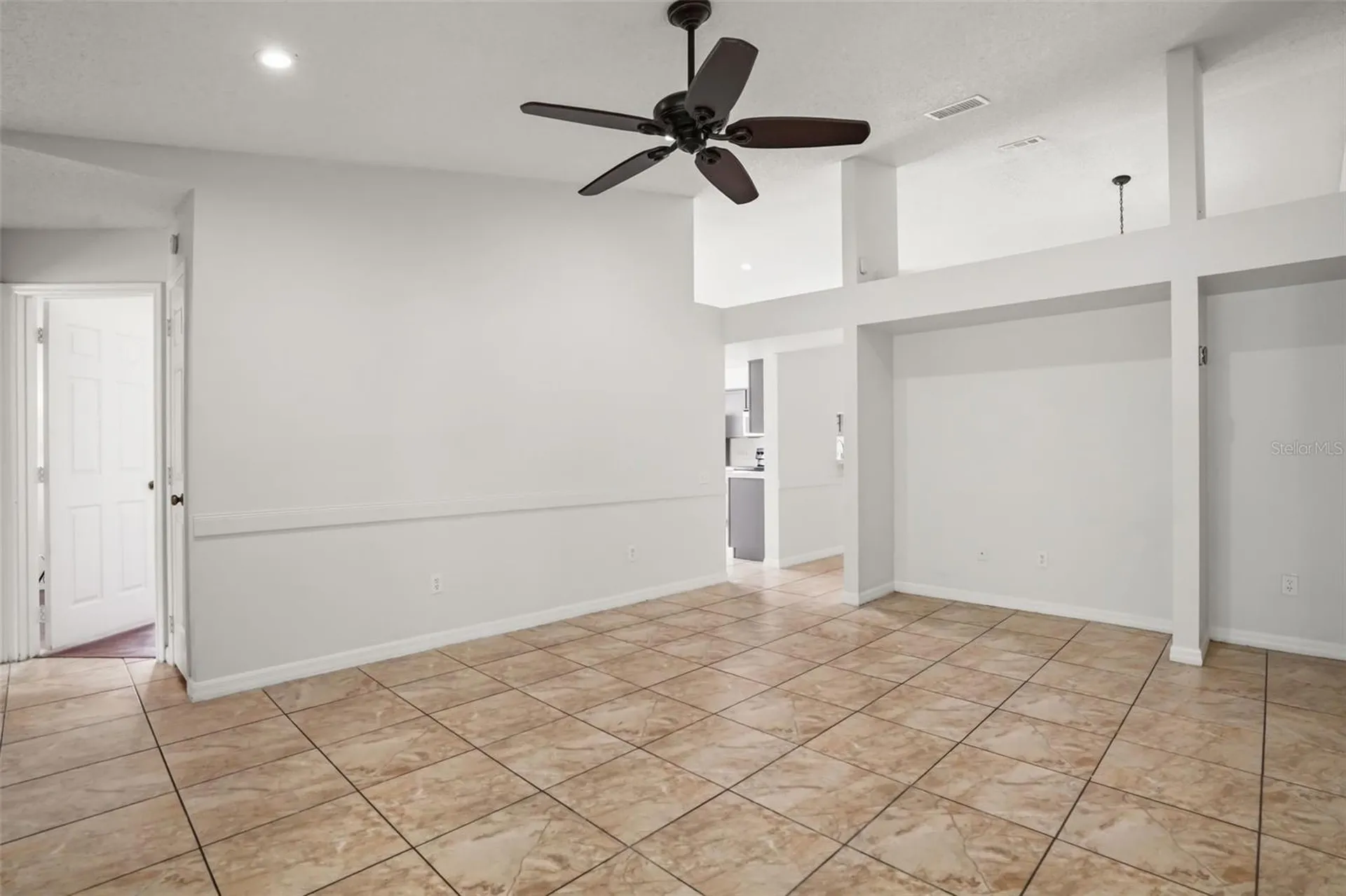8467 Fort Thomas Way Orlando FL 32822